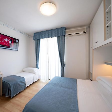 Hotel Laurin Lido di Jesolo Zewnętrze zdjęcie
