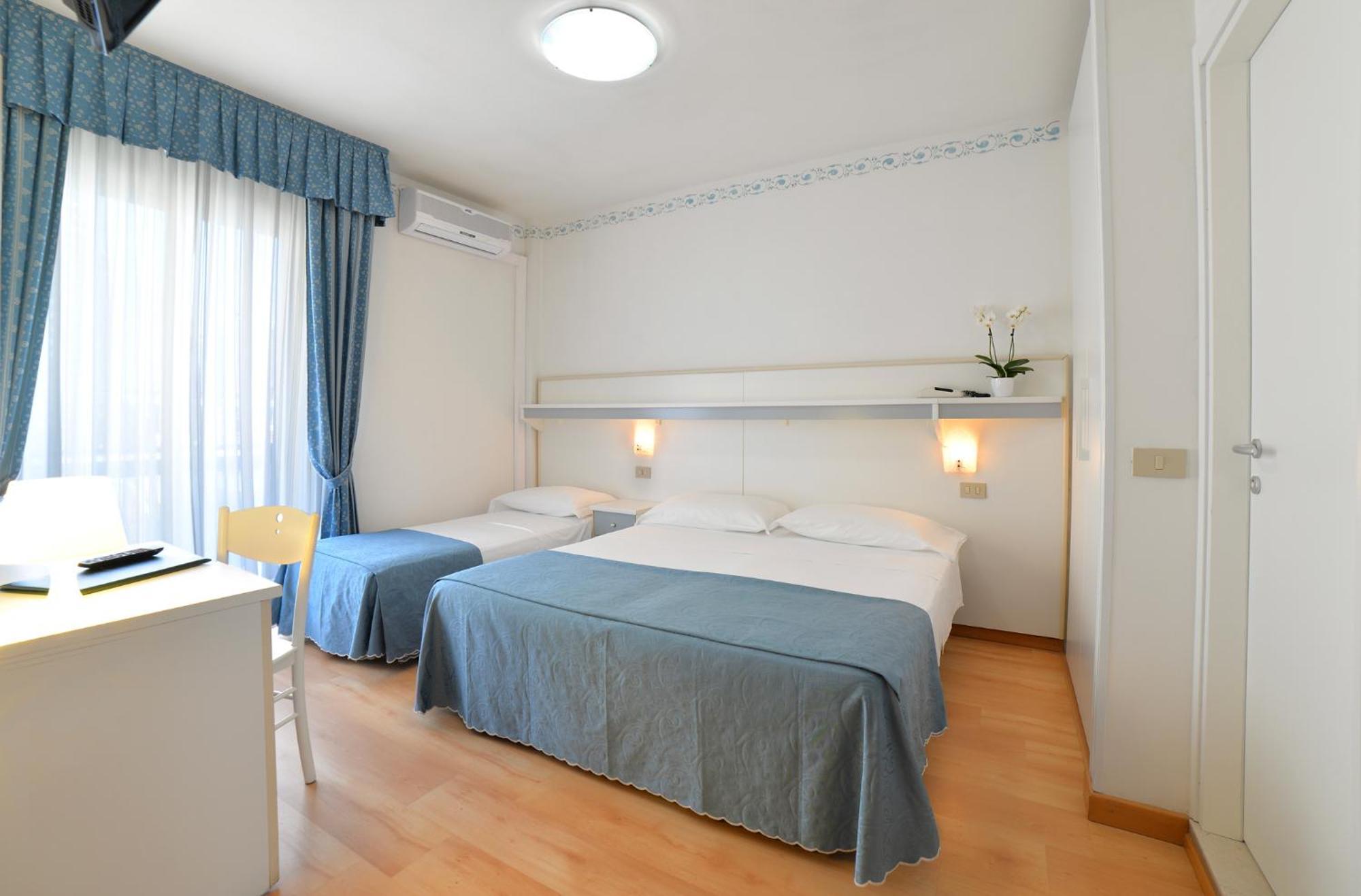 Hotel Laurin Lido di Jesolo Zewnętrze zdjęcie